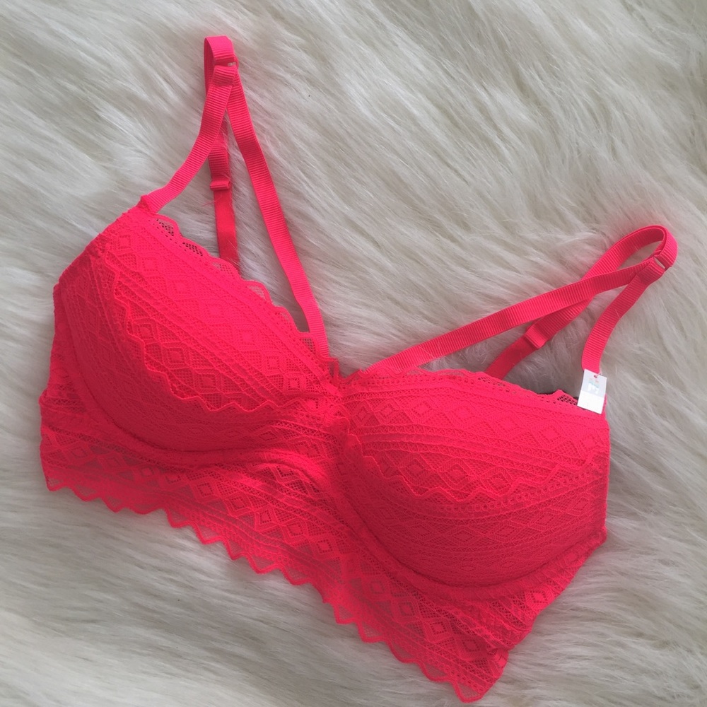 { PINK bra/bralette }